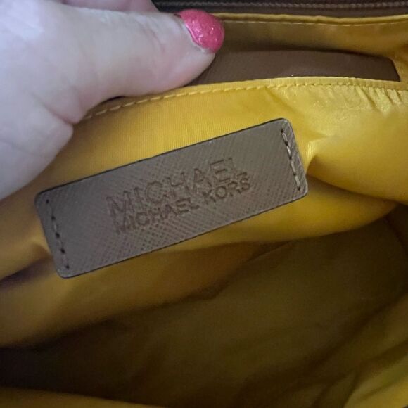 Michael Kors Lime Green and Brown Shoulder Bag - Picture 5 of 7